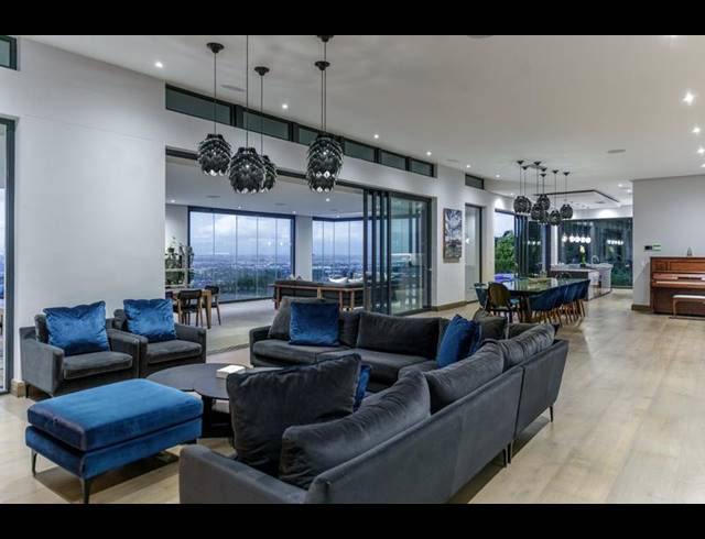 7 BEDROOM PROPERTY TO RENT IN TOKAI